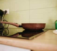 Двухместный коттедж с красивым видом из окна двуспальная кровать в Банный остров