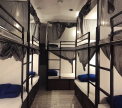 Кровать в общем номере в Oppa House Hostel - Adults Only