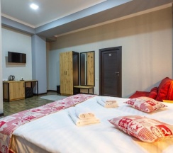 ДЕЛЮКС в Софийские вершины