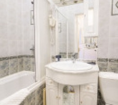 Двухместный номер с кроватью размера "queen-size" в East-West