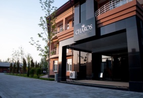 Курортный отель Charos Deluxe Resort в Ташкенте