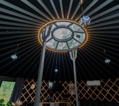 Юрта Дивы в Папоротник