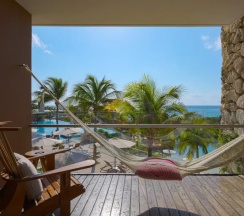 Люкс семейный oceanfront в Отель Xcaret Mexico	
