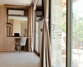 Двухместный полулюкс Aqua двуспальная кровать в Отель Villa Tamara