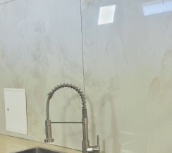 Стандартный семейный улучшенный четырёхместный номер в Жемчужина Абхазии