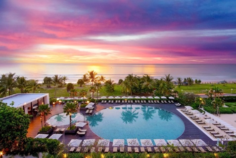 Карон: Курортный отель Pullman Phuket Karon Beach Resort