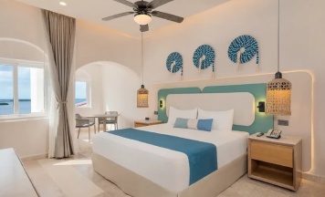 Двухместный номер Lagoon View (двуспальная кровать) в GR Solaris Caribe Adults Only - All Inclusive