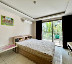 Апартаменты с балконом и с красивым видом из окна в Апартаменты Laguna Bay 2 - 316 - Сomfortable studio close to the sea!