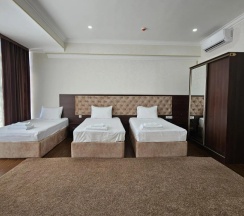 Трёхместный номер Standard в Отель Grand Turon Plaza