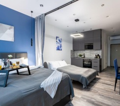 Апартаменты улучшенные с 1 двуспальной кроватью в Sky inn color