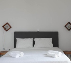 Коттедж в Downtown cottage 3 floors- sea view