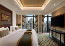 Клубный люкс Пентхаус с 2 комнатами в The Athenee Hotel, a Luxury Collection Hotel, Bangkok