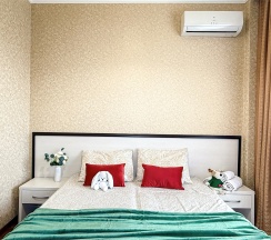 Двухкомнатный люкс в Милана