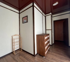 Коттедж с балконом в Китайская деревня