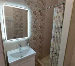 4-х местные Апартаменты 2-х комнатные в Розмарин