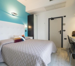 Двухместный номер Sea View двуспальная кровать в Hotel Levante