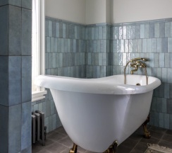 Двухместный люкс двуспальная кровать в Пестово подворье