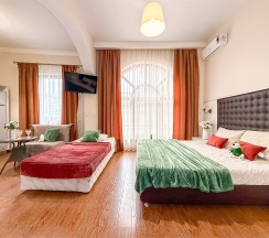 Апартаменты с кухней в Милана