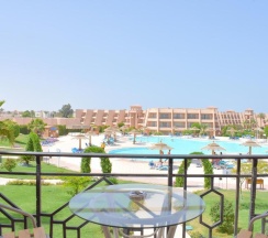 Двухместный номер Standard с видом на сад 2 отдельные кровати в Jasmine Palace Resort & Spa