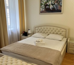 [1] Двухкомнатная квартира у Дворцовой площади в Darooms