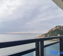 Двухместный номер Standard с балконом и с видом на море 2 отдельные кровати в Taishan Golden Beach Resort