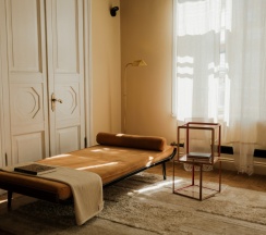 Hyena Suite в Рихтер