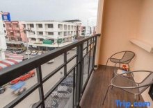 Трёхместный номер Superior с балконом в Lada Krabi Residence