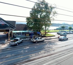 Двухместный номер Standard с балконом и с видом на море двуспальная кровать в Krabi Marina Seaview