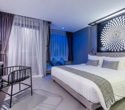 Номер Ma Refresh с балконом в MAZI Design Hotel by Kalima