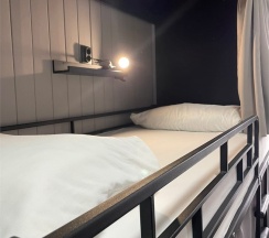 6-ми местный мужской номер в Христал