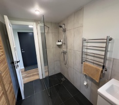 Домик синий в Домики в поле