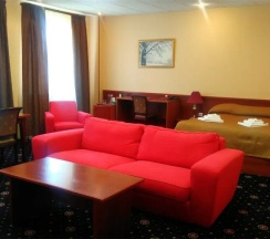 Двухместный люкс двуспальная кровать в Демино