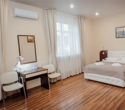 Большой стандарт (окнами во двор) в Brothershotel.ru