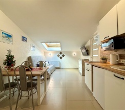 Апартаменты №4 "Полулюкс" на мансардном этаже в Саквояж