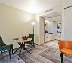 Делюкс в Ластадие