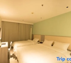 Семейный номер Standard в Beijing Saga Hotel