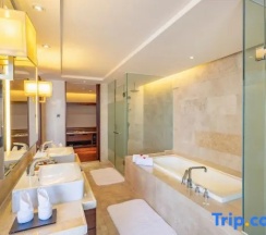 Люкс Deluxe Дуплекс в Sanya Phoenix Waterside Gloria Resort
