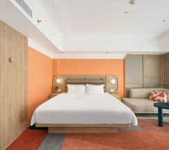 Двухместный семейный люкс Deluxe двуспальная кровать в Centara Karon Resort Phuket