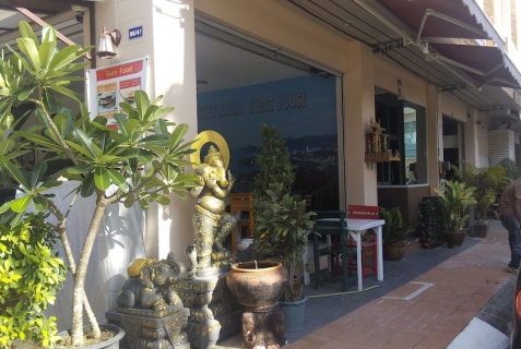 Карон: Вилла/Бунгало Phuket Racha at Kata Homestay