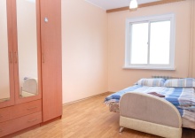 Толстова 25, четырехкомнатная квартира в SUNRISE FLAT