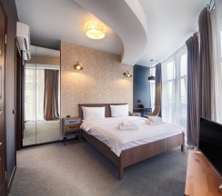 Полулюкс в Hotel Nova