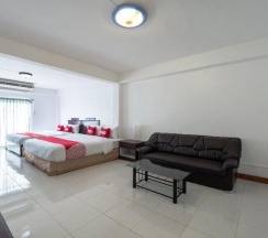Номер Standard в OYO 1123 The One Health Care and Apartment