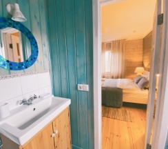 Серая Фабричная в River Villa