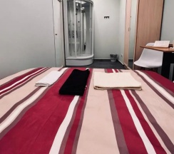 Двухместный номер Standard (общая ванная комната) (двуспальная кровать) в Weekend place
