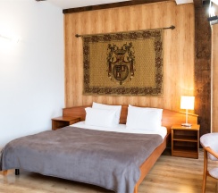 Полулюкс мансардный трехместный в Котбус