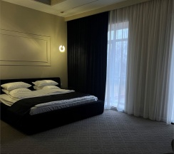 Люкс в Гостевой D.O.M