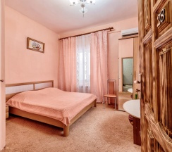 Комната стандарт с 1 двуспальной кроватью в Вера