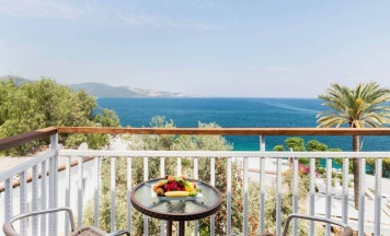 Двухместный клубный номер с балконом 2 отдельные кровати в Blue Dreams Resort