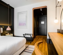 Двухместный номер NEO Комфорт с одной большой кроватью в Neo Kazan Palace by Tasigo