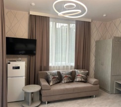 Четырёхместный номер Standard с балконом в Сюзэн